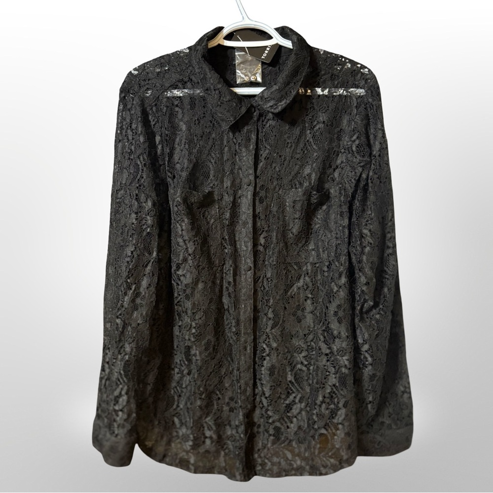 NWT Torrid Black Lace Blouse